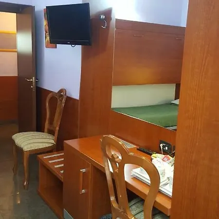 Tagliaferri Lucia Guest house 2*