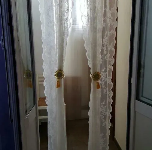 Tagliaferri Lucia בית הארחה 4*